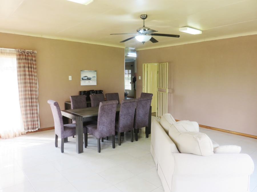 3 Bedroom Property for Sale in Oranjeville Free State